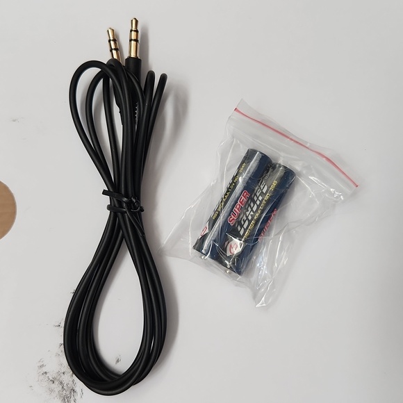 NIB Infrared Headphones - Picture 6 of 8